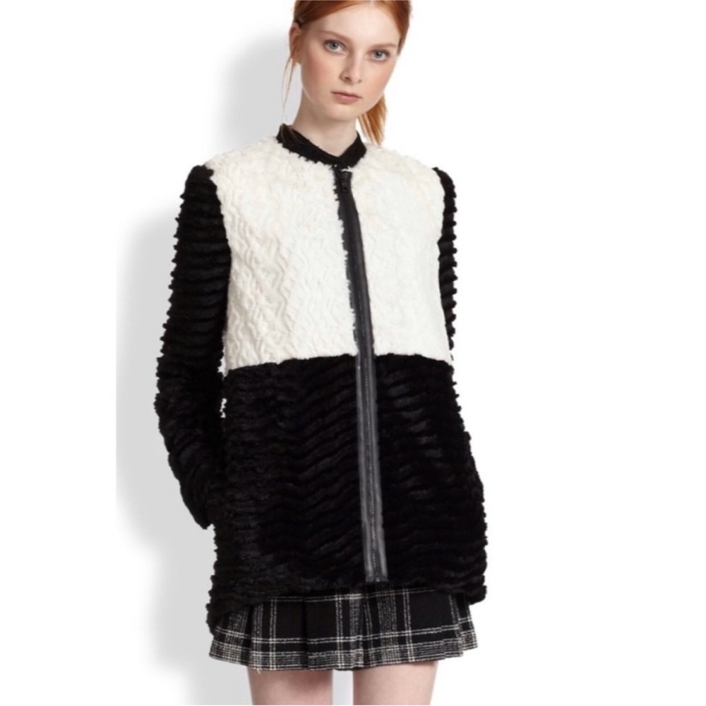Alice + Olivia Color Block Fuzzy Zip Up Fleece Ja… - image 1